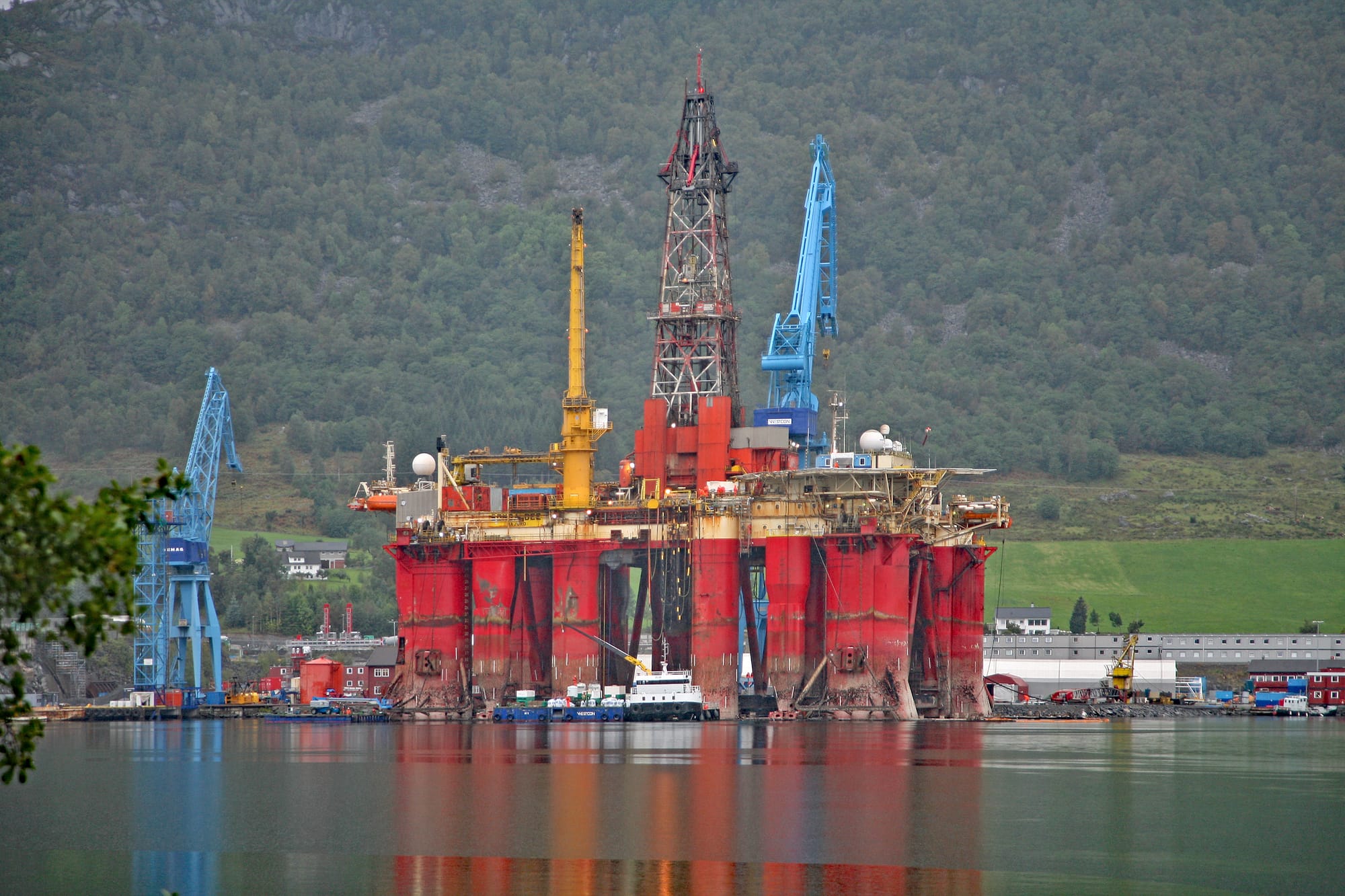 Drilling platform in a shipyard in Ølensvåg, a place in the municipality of Vindafjord in the province of Rogaland, Norway. The place is located at the southwestern end of the Ølsfjorden.