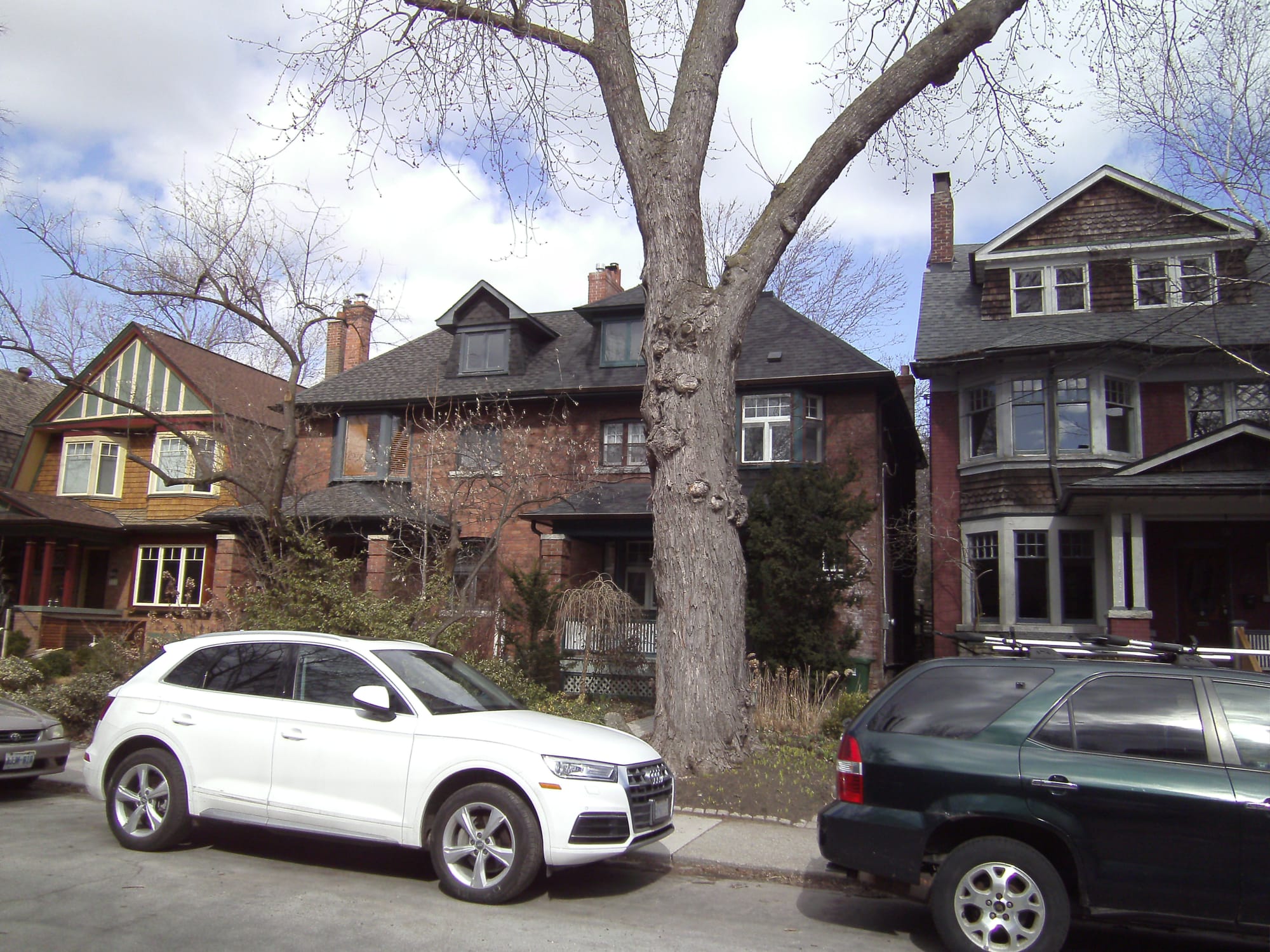 House on Albany in the Annex.