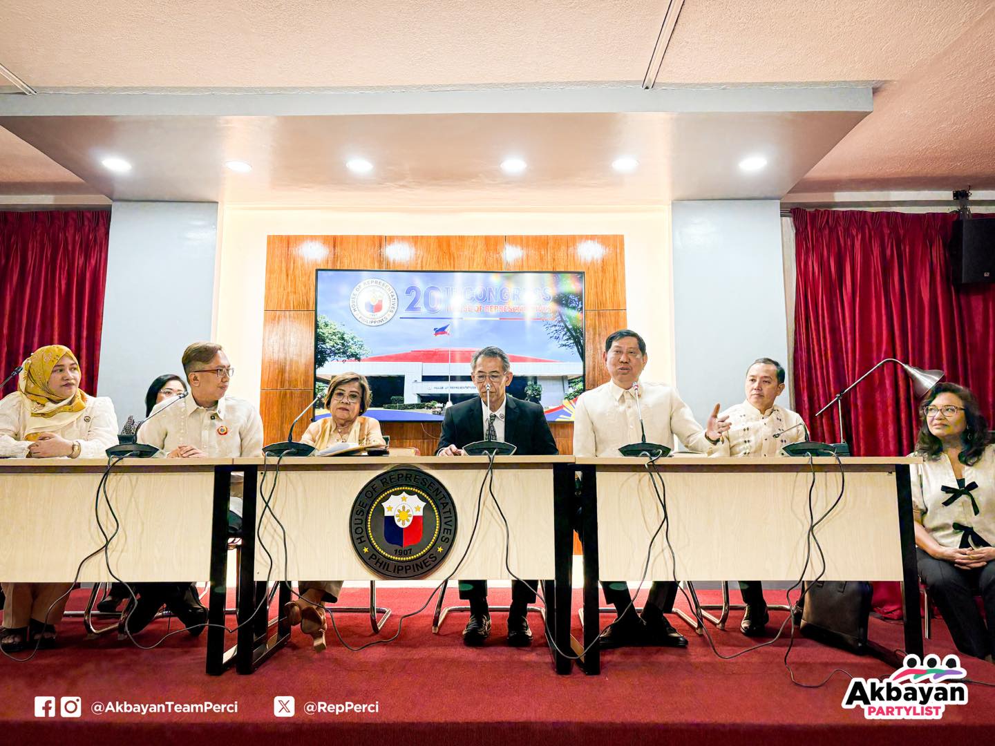 📢 𝗛𝗔𝗣𝗣𝗘𝗡𝗜𝗡𝗚 𝗡𝗢𝗪: Akbayan Reform Bloc and LP Representatives hold a presscon to call for the enactment of 𝗛𝗼𝘂𝘀𝗲 𝗕𝗶𝗹𝗹 𝗡𝗼. 𝟰𝟰𝟱𝟯 o "𝗜𝗻𝗱𝗲𝗽𝗲𝗻𝗱𝗲𝗻𝘁 𝗖𝗼𝗺𝗺𝗶𝘀𝘀𝗶𝗼𝗻 𝗔𝗴𝗮𝗶𝗻𝘀𝘁 𝗜𝗻𝗳𝗿𝗮𝘀𝘁𝗿𝘂𝗰𝘁𝘂𝗿𝗲 𝗖𝗼𝗿𝗿𝘂𝗽𝘁𝗶𝗼𝗻 𝗔𝗰𝘁" na magtatag ng isang independent commission na imbestigahan ang mga anomalya sa flood control at iba pang infrastructure projects ng pamahalaan.
AkbayanPartylist
