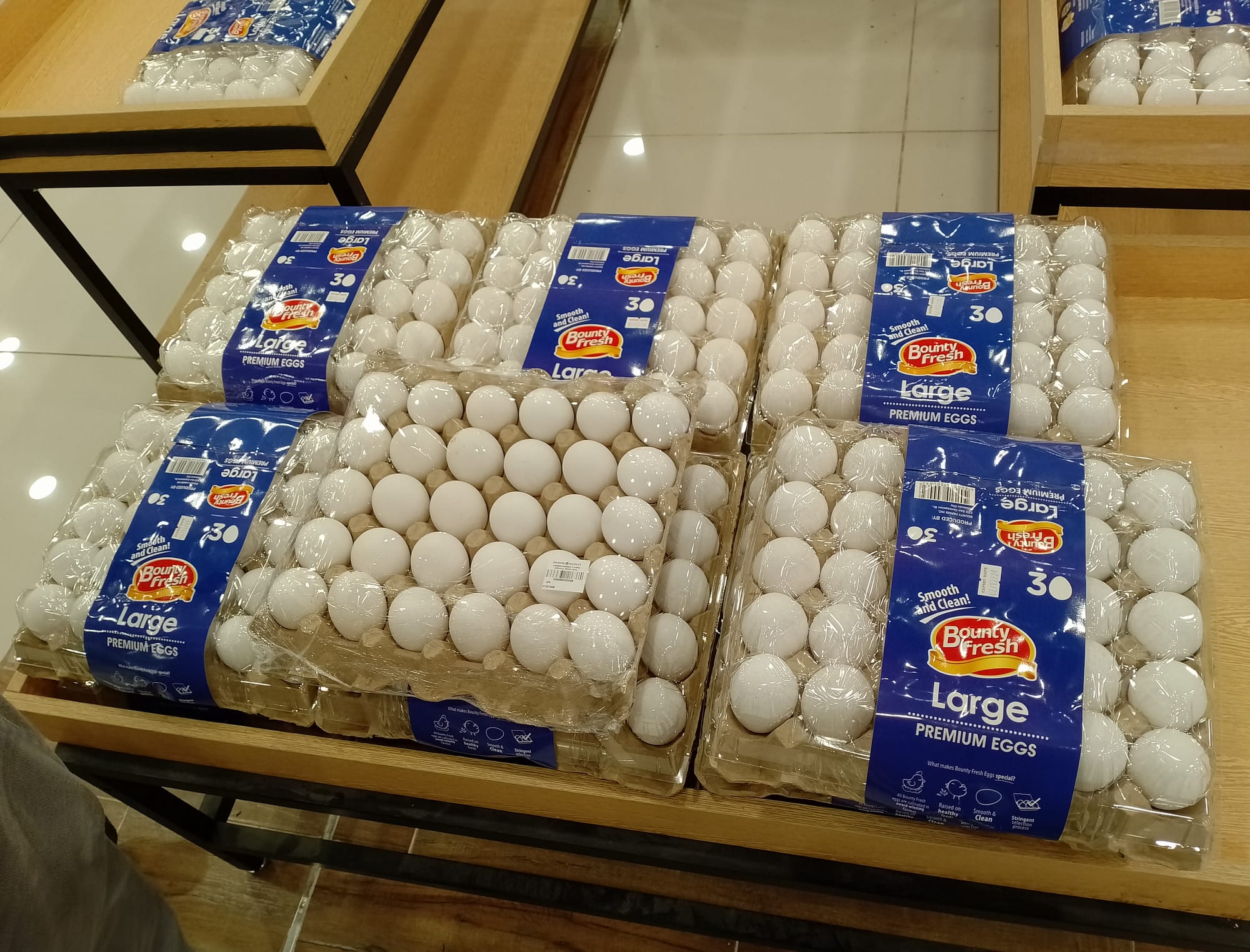 Bounty Fresh Large Premium Eggs at GMall of Cebu in Cebu City.