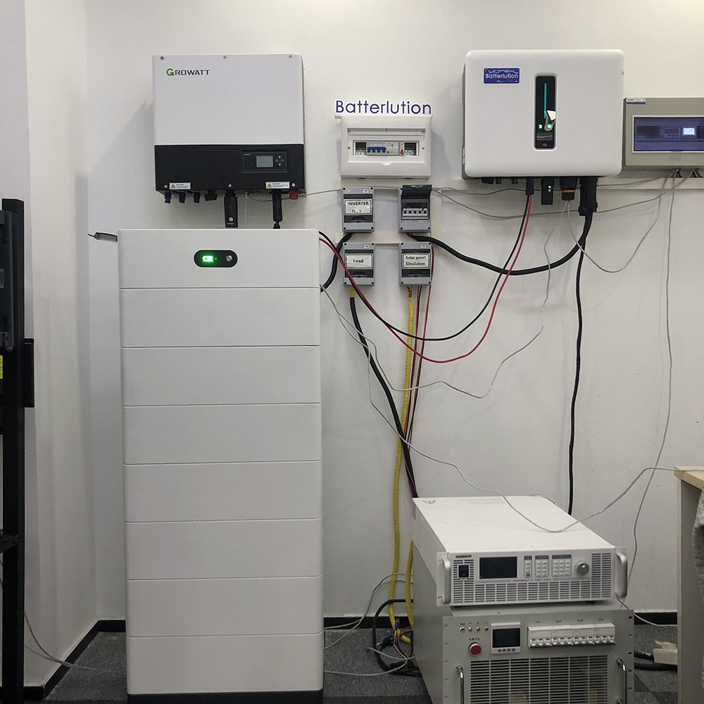 The Ground Eco 5000 is a 51.2V LFP (Lithium Iron Phosphate) battery module designed for residential solar and storage applications. It includes an integrated Battery Management System (BMS) that supports energy storage for consumption optimization and backup power. Each unit operates at 51.2V and has a capacity of 5kWh. The system can be configured from 10kWh (2 units) to 30kWh (6 units) to meet any specific energy requirements. It supports solar self-consumption, peak shaving, and backup power supply.