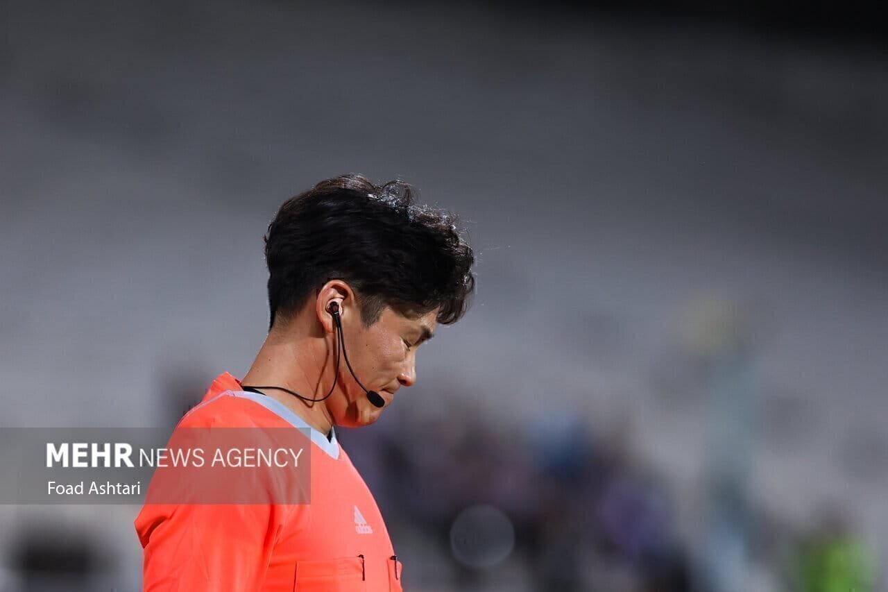 Translation of original description: The national football teams of Iran and Uzbekistan faced each other in the framework of the World Cup qualifiers at Azadi Stadium in Tehran, and at the end of the match, the match ended in a goalless draw