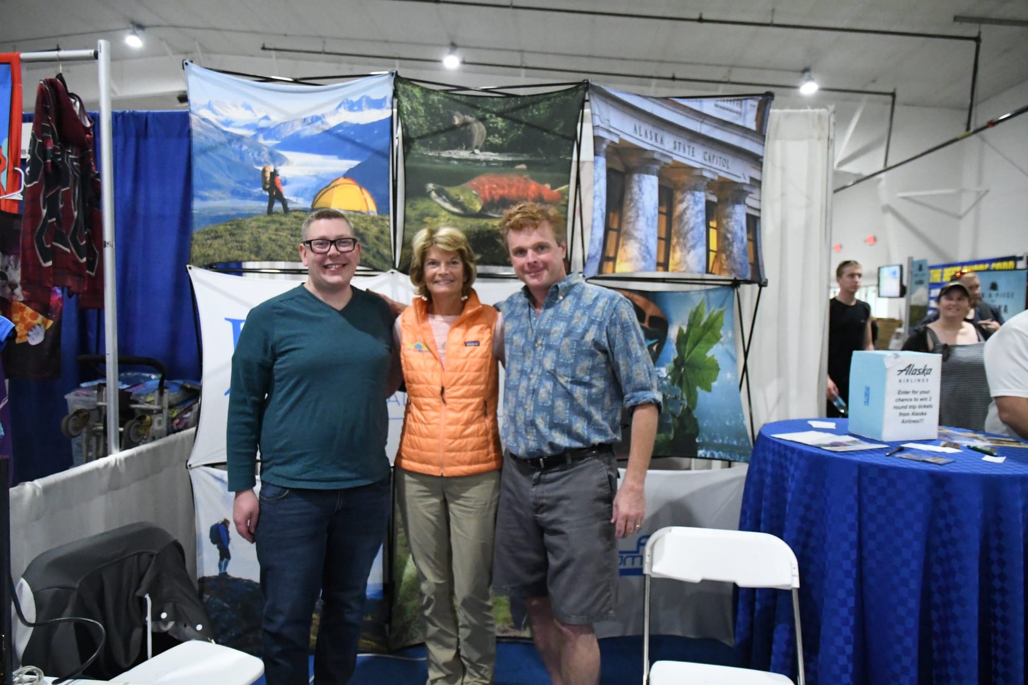 I loved being able to spend some time at the @AlaskaStateFair. Visiting with so many Alaskans, checking out the Alaska-grown produce, and of course, brushing up on my hula-hooping skills, made for a great day.