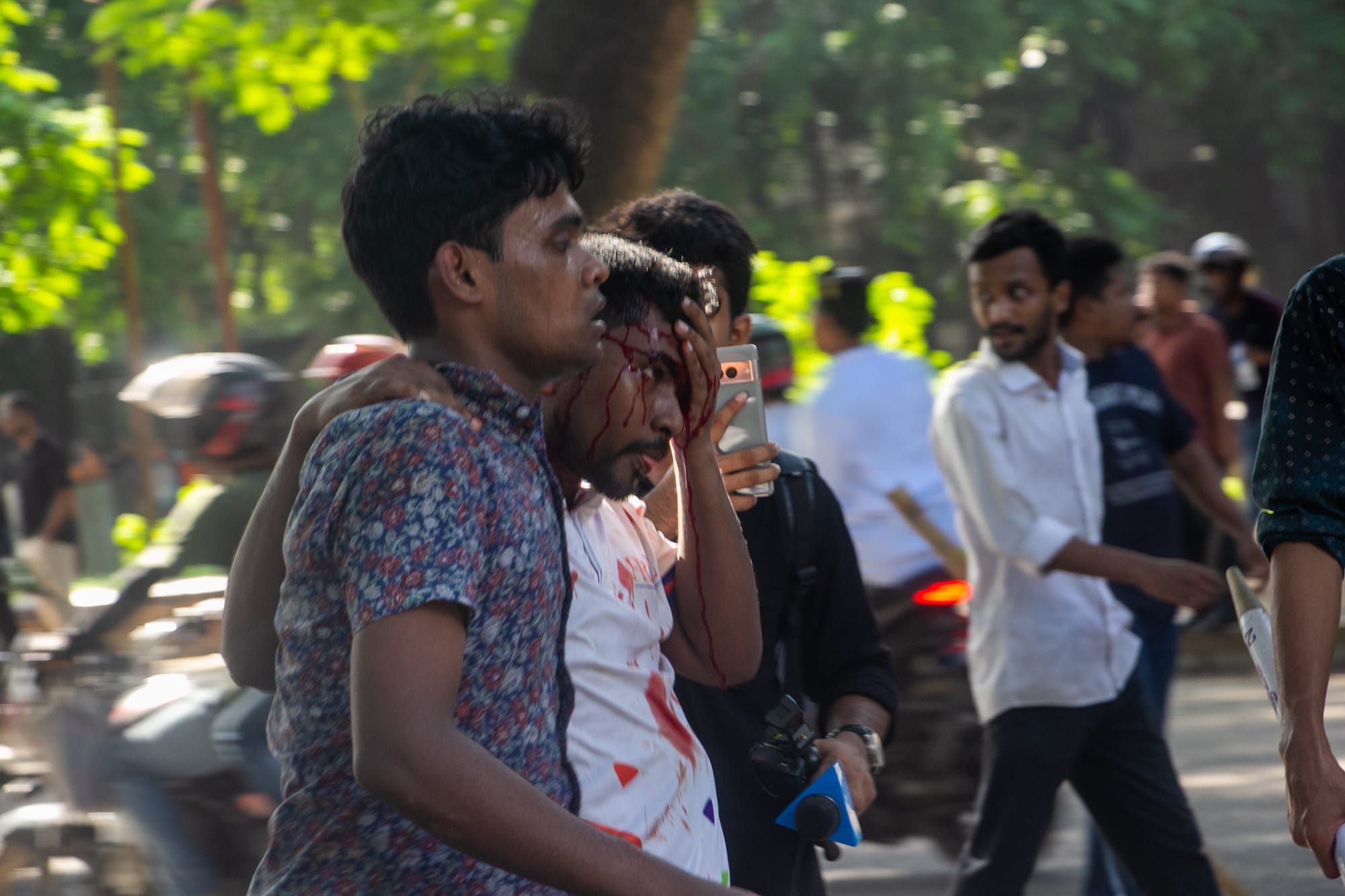 Fresh violence has broken out in Bangladesh between police and student protesters demanding justice for victims of recent unrest.
Clashes were reported in the capital Dhaka and other cities on . In the north-eastern city of Sylhet, an official claimed demonstrators had attacked police who in turn used tear gas.
Photos sent from the southern city of Barisal to BBC Bangla show police in riot gear and wielding batons, barricading demonstrations and taking away protesters, many of whom are women.
More than 800 people have been killed in this month's violence, mostly as a result of police opening fire. Nearly 10,000 people have reportedly been detained.
"March for Justice" was called by the Students Against Discrimination movement.
They said they were demonstrating against "mass killings, arrests, attacks, and disappearances of students and people".
Students have been protesting against attempts to reinstate quotas in civil service jobs for relatives of veterans from the country’s war for independence from Pakistan in 1971 for more than three weeks.
A third of public sector jobs had been set aside for them, but on 21 July the Supreme Court court ruled just 5% of the roles could be reserved.
The student movement believes the system is discriminatory and has demanded recruitment based on merit.
Organisers have demanded an apology from Prime Minister Sheikh Hasina and for six ministers to resign over deadly clashes at the resulting protests.

The government blames the main opposition Bangladesh Nationalist Party and the Jamaat-e-Islami party for the unrest.