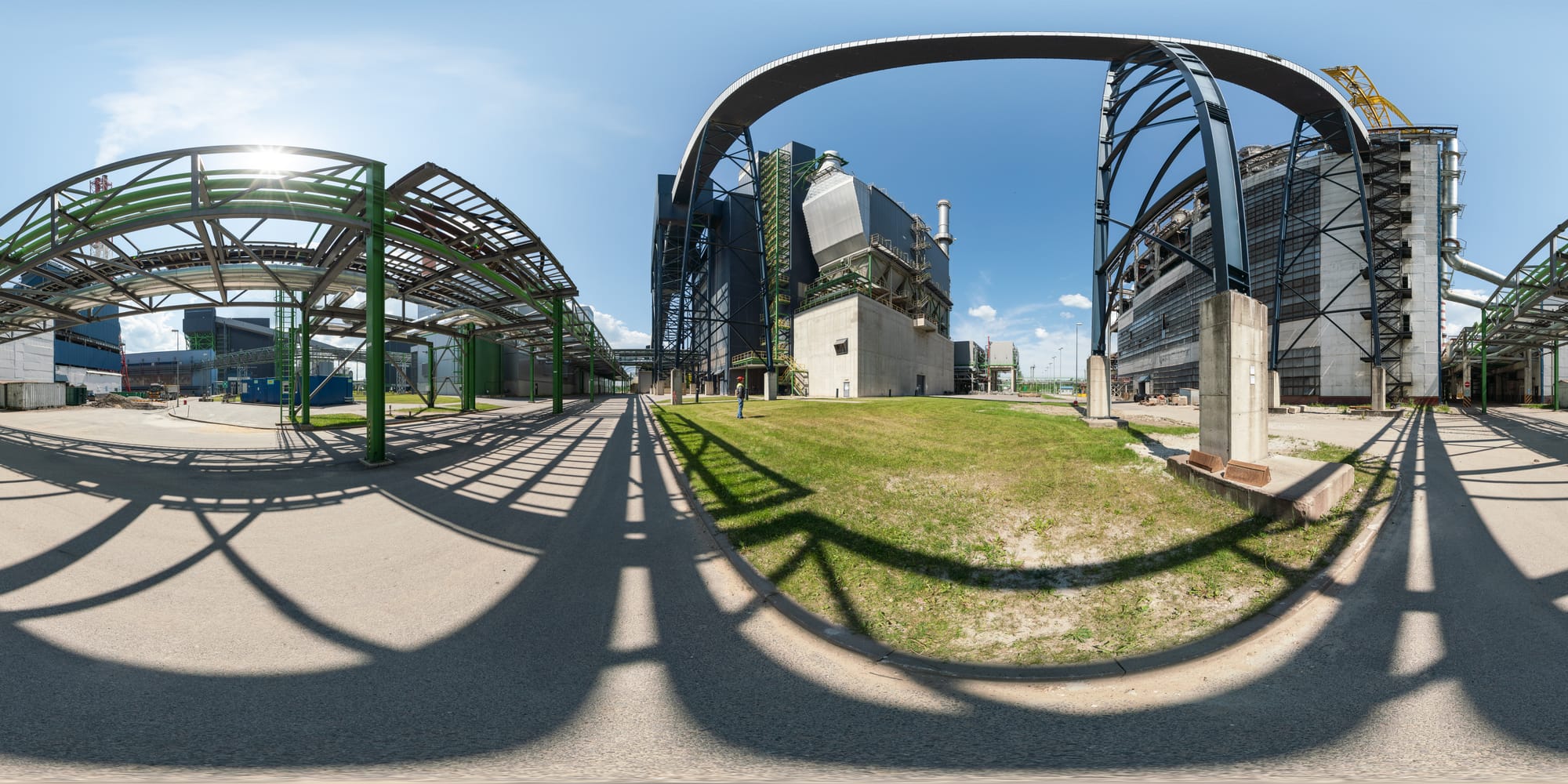 This is Enefit280. An Oil Shale plant in Estonia, Auvere. The number in the name “Enefit280” shows that the oil plant is able to process up to 280 tons of raw material in one hour. This is used to produce 38 tons of liquid products, in addition to electricity and semi-coke gas. In production mode, the plant does not consume network electricity, as it produces it itself. 99% of liquid fuels produced in Estonia are exported. According to Statistics Estonia, goods worth 14.3 billion euros were exported from Estonia in 2020. Liquid fuels accounted for about 10% of this. Enefit Power produces more than 450,000 tons of liquid fuel per year and makes a significant contribution to the state's GDP.