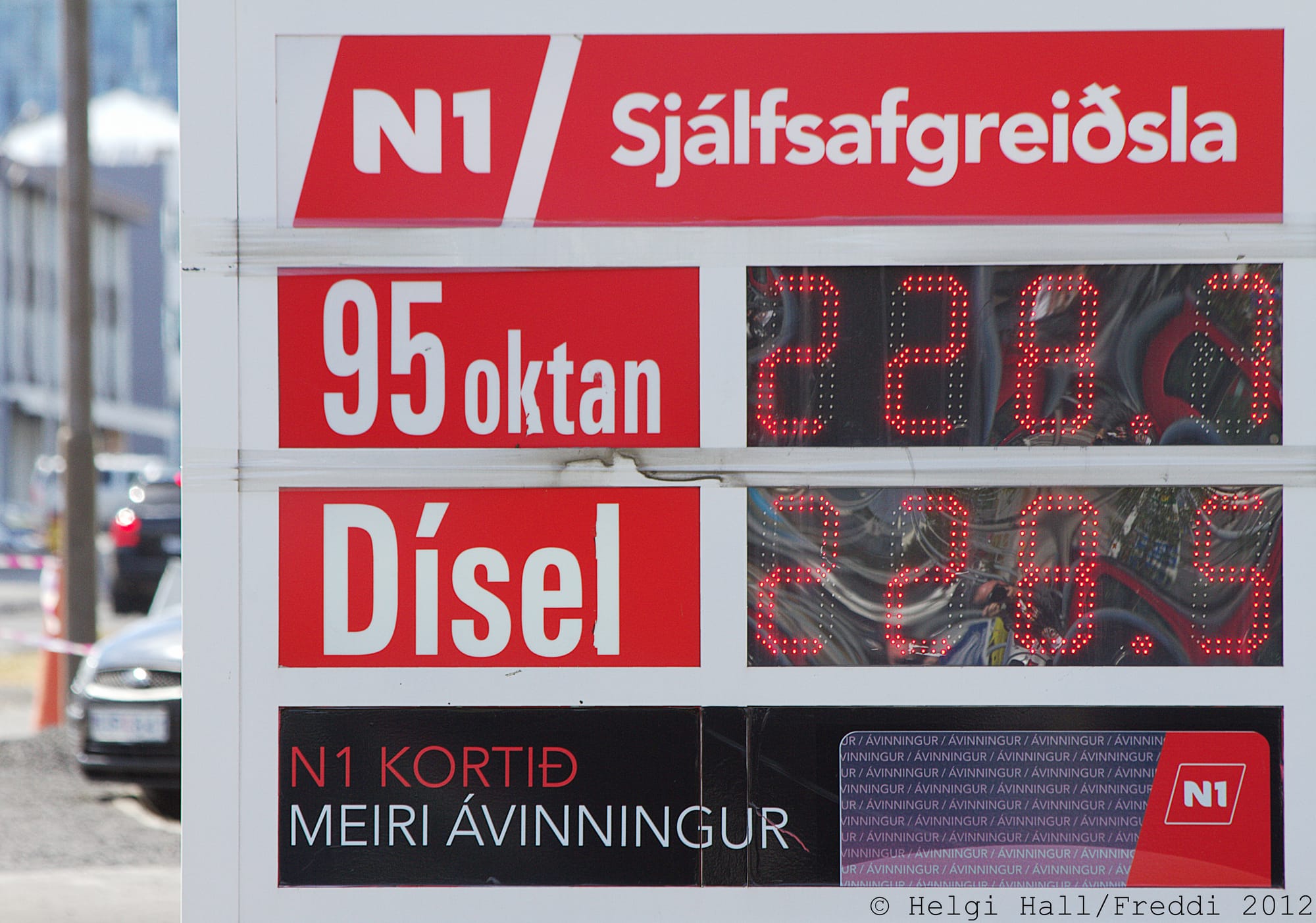 According to the latest prices that were published by the European Commission on 2 July 2012, the prices of petrol and diesel in Malta are lower than the EU average. The prices of petrol and diesel in Malta are also below the EU average, that is Eur1.562/ltr and Eur1.415/ltr respectively. Enemalta pointed out that that the price of oil has recently increased by ten dollars per barrel and reached U.S. $100 a barrel due to several factors including  tensions regarding Iran and strikes in Norway in oil production. Furthermore the prices in other European countries are already adjusted as fuel prices are adjusted on a daily basis.