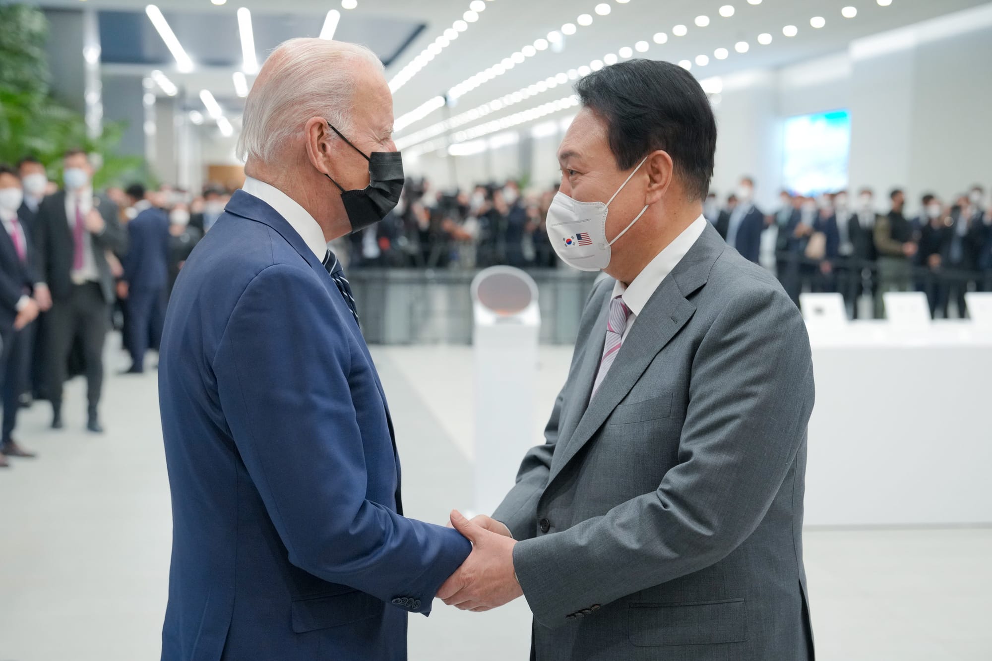 @President_KR — thank you for the warm welcome to your country, and congratulations again on your election. I’m looking forward to a very productive few days together where we can take the alliance between the Republic of Korea and the United States to even greater heights.