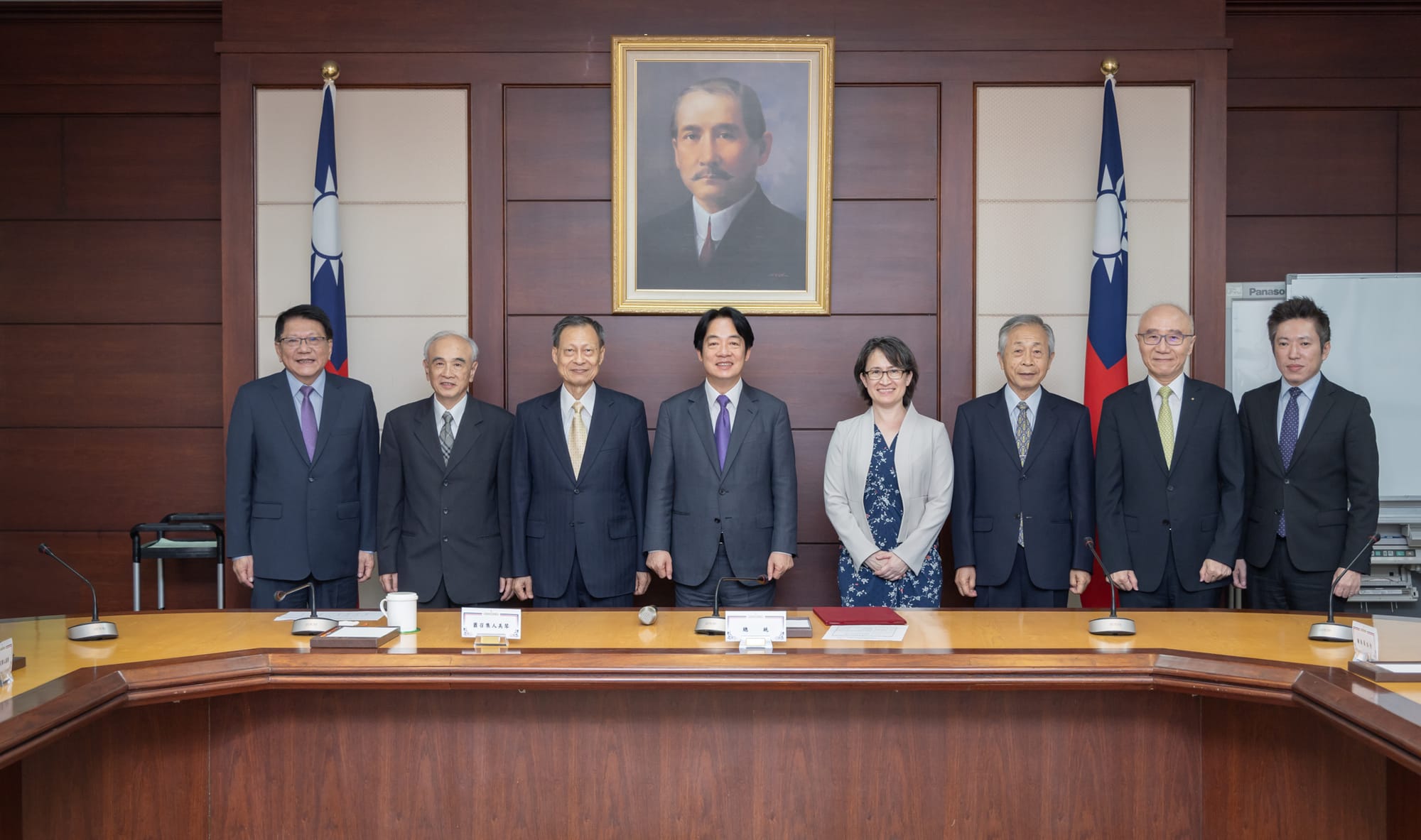 On 16 July 2024, Taiwan President Lai Ching-te holds a meet with the recommendation panel for the nomination of Justices. The photo is taken by the presidential photographer Wang Yu Ching.