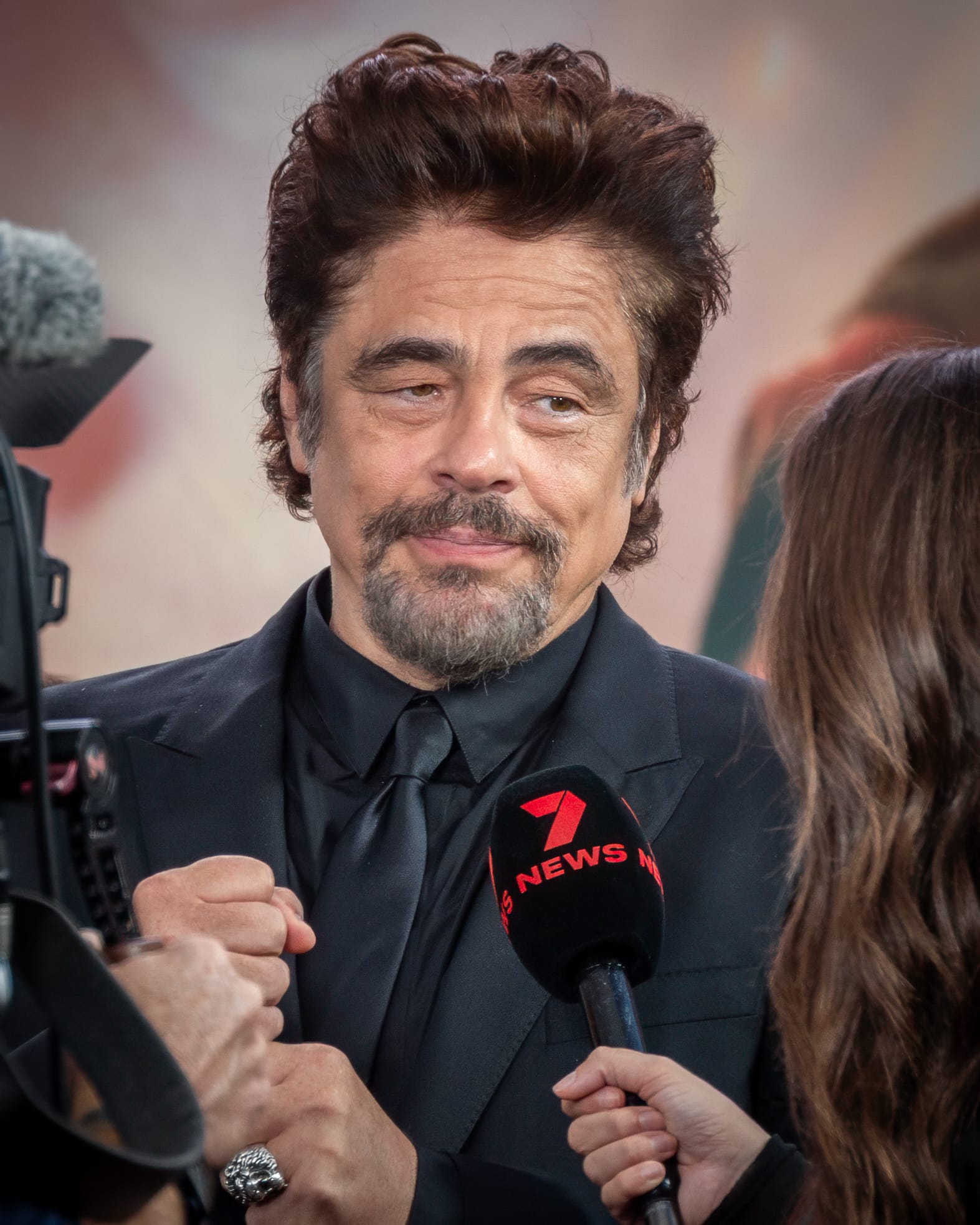 Benicio Del Toro interview on the Red Carpet for World Premiere of ‘One Battle After Another’